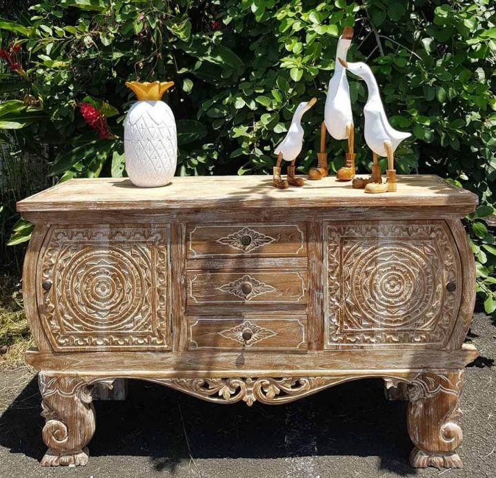 Décoration d'extérieur, Le Moule